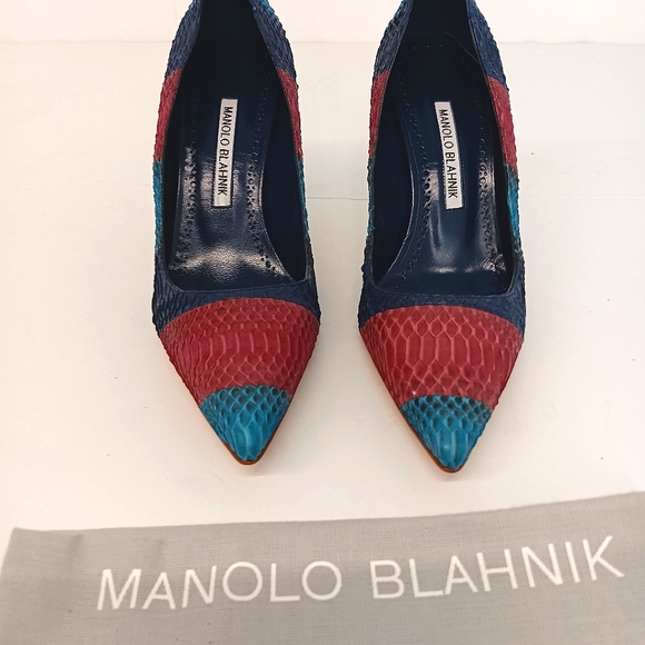 Manolo Blahnik Women's Pointed BB Snakeskin Stiletto Pumps - EU37/US7 - Picture 7 of 12